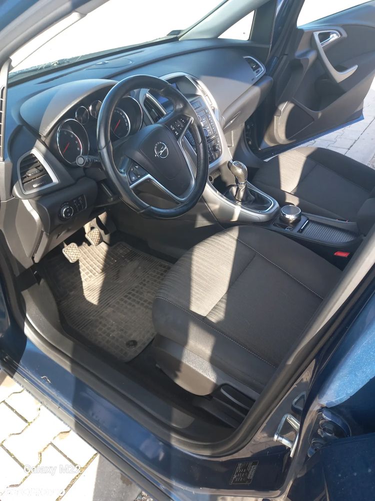 Opel Astra 1.4 Turbo Sports Tourer - 6