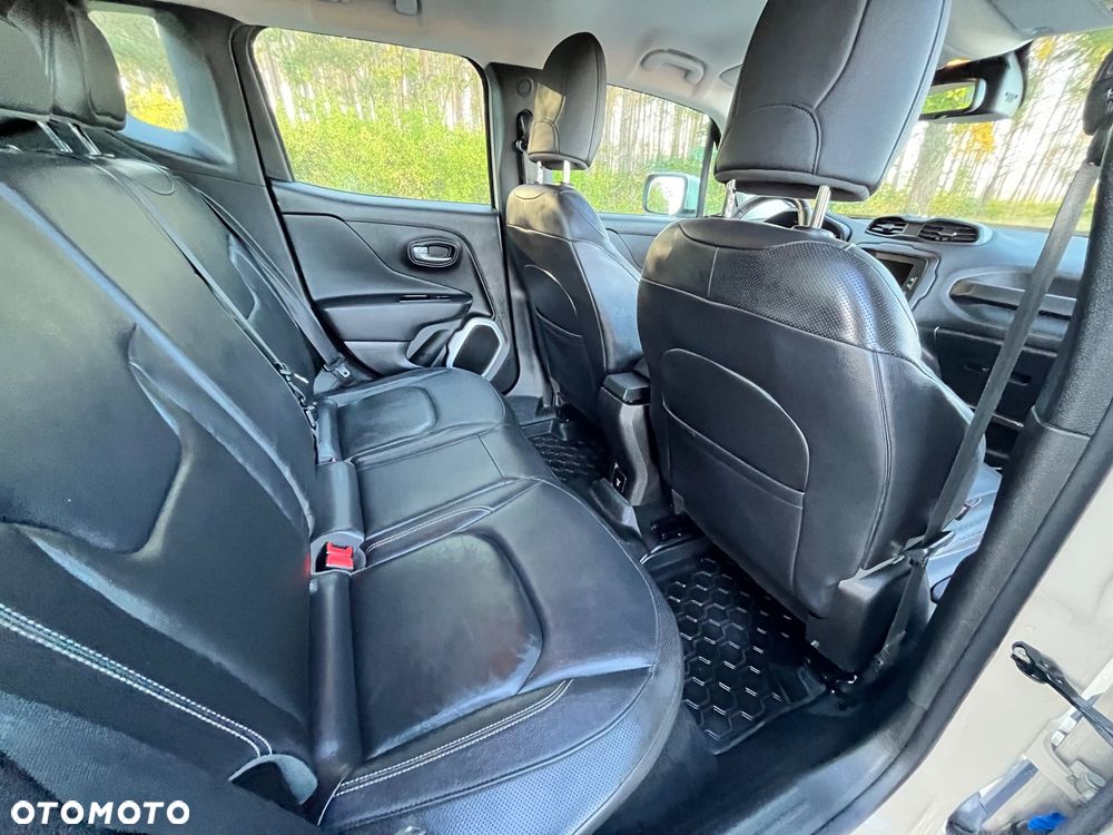 Jeep Renegade - 11