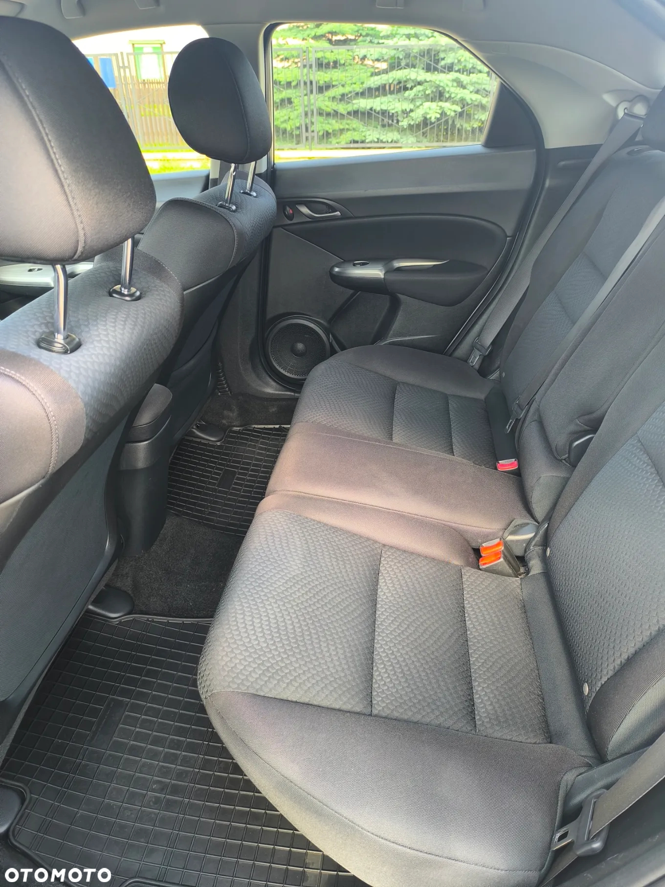 Honda Civic 1.8 Comfort - 36