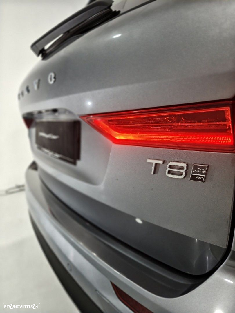 Volvo XC 60 2.0 T8 PHEV Momentum Plus AWD - 14