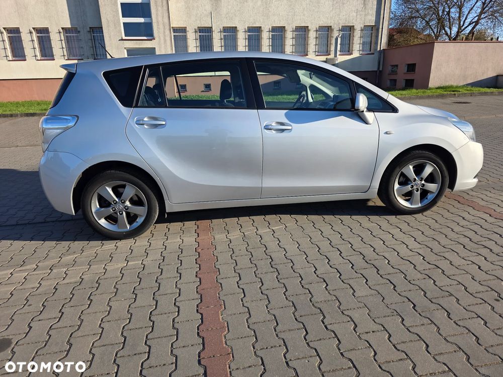 Toyota Verso 1.8 Multidrive Edition - 5