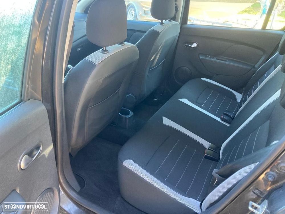 Dacia Logan MCV 1.5 Blue dCi Stepway - 9