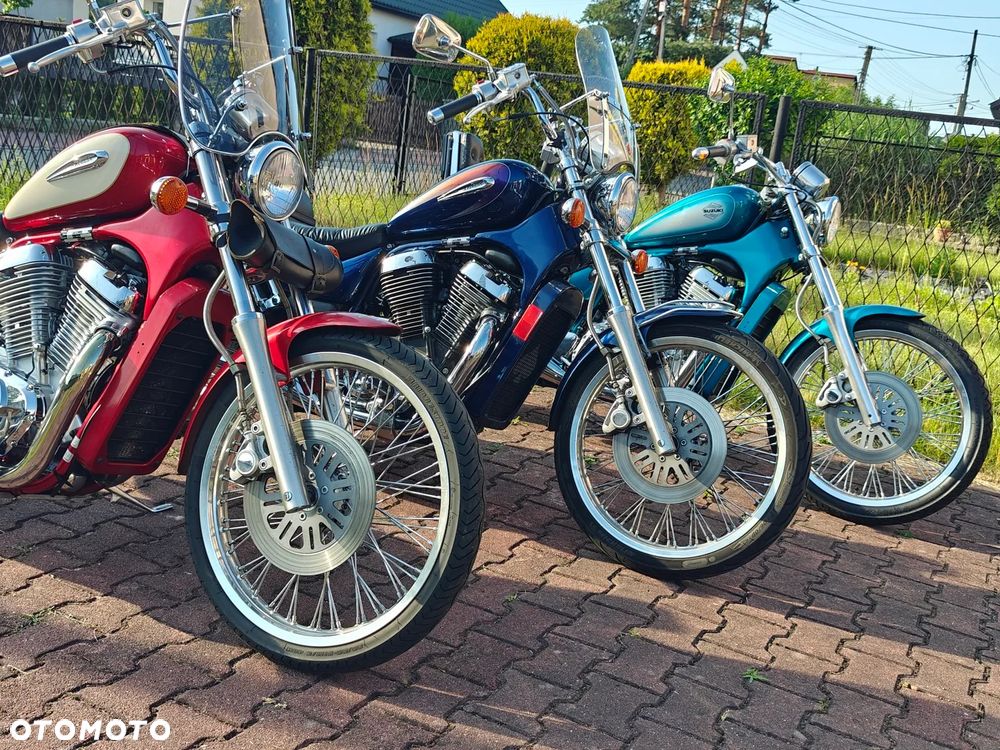 Suzuki Intruder - 38