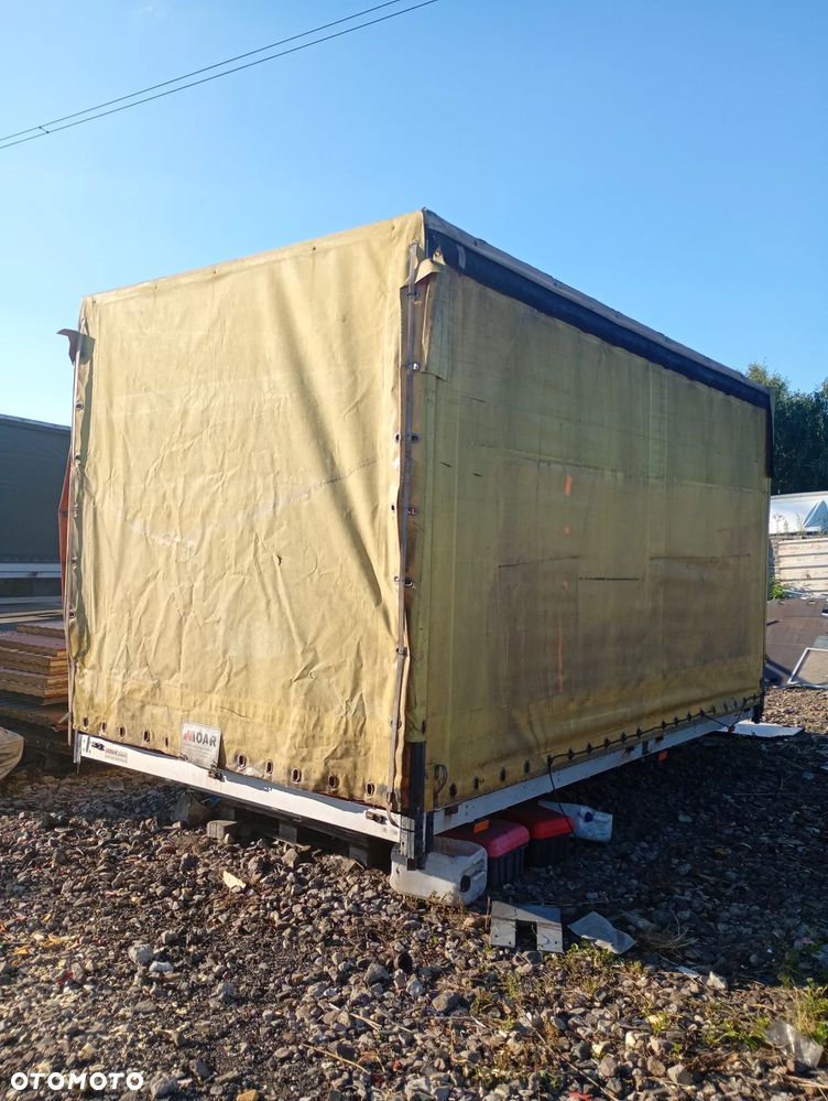 Zabudowa Plandeka Kontener Iveco - 5