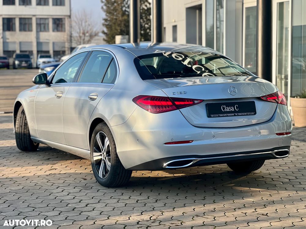 Mercedes-Benz C - 3