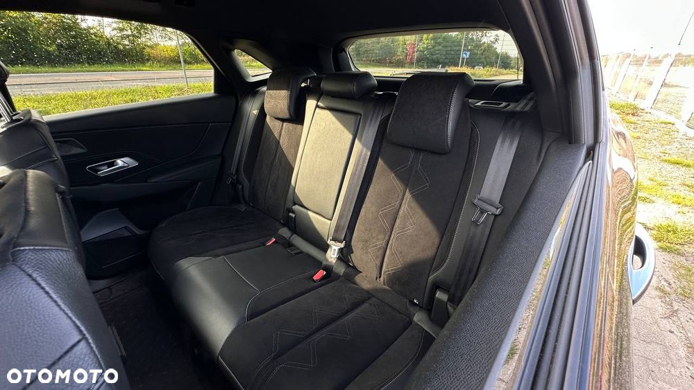 DS Automobiles DS 7 Crossback - 24