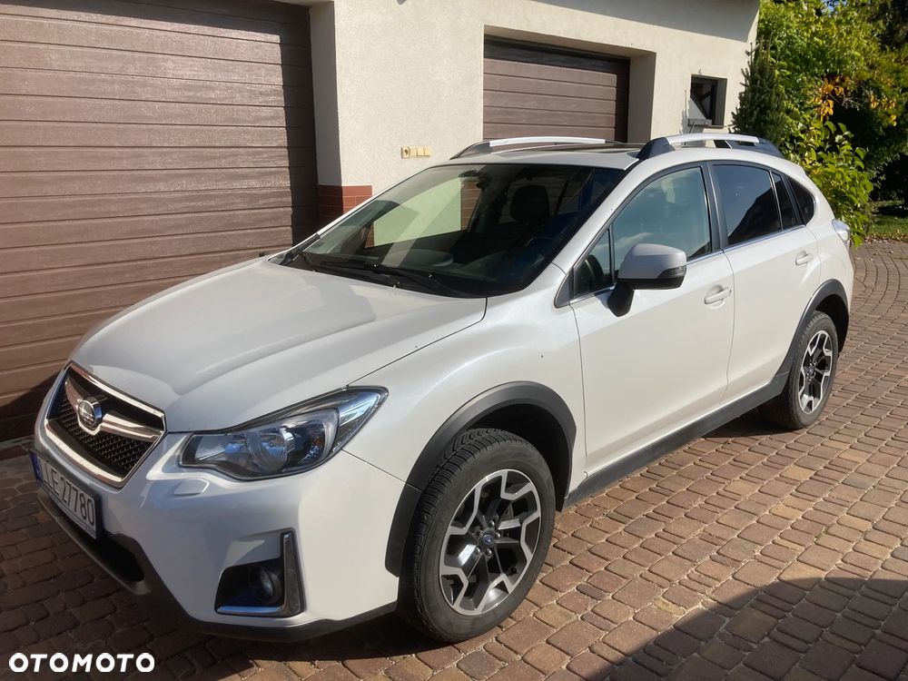 Subaru XV 2.0 i Exclusive Lineartronic - 2