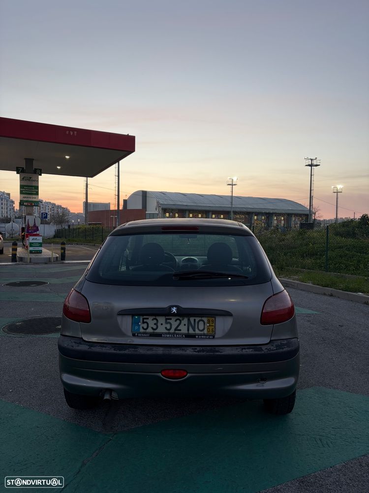 Peugeot 206 1.1 Color Line - 5