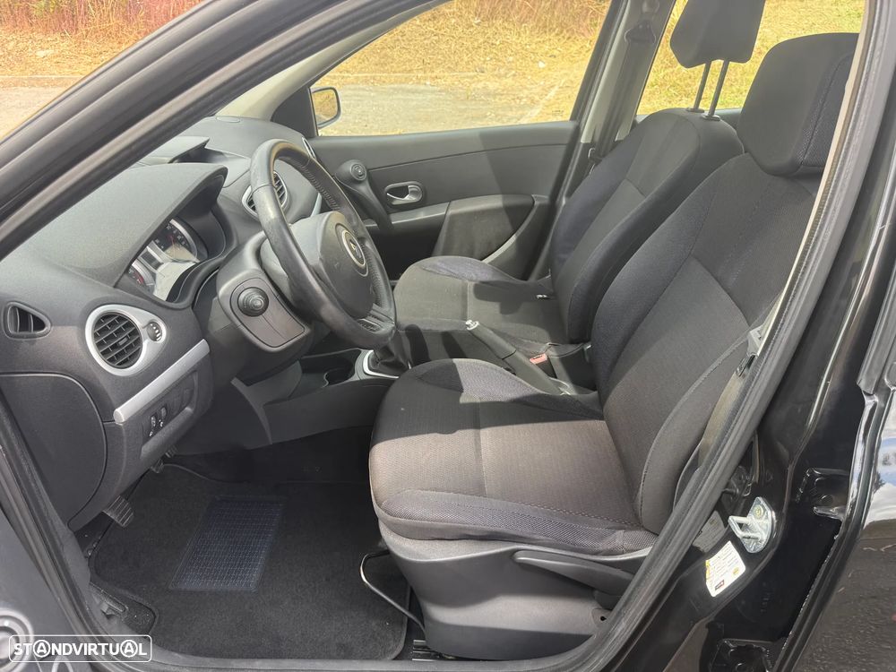Renault Clio 1.2 16V Confort Dynamique - 7