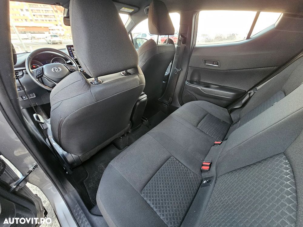Toyota C-HR Business-Edition - 9