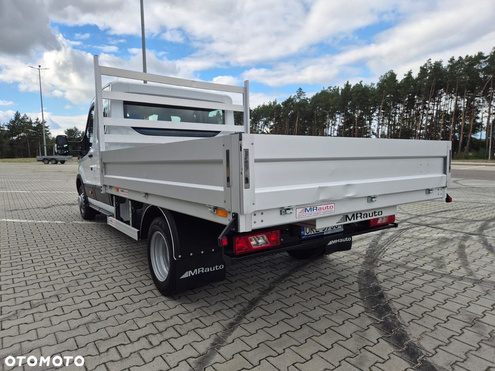 Ford Transit - 15