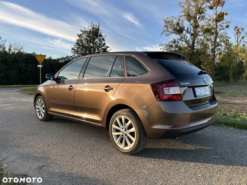 Skoda RAPID 1.0 TSI Style - 10