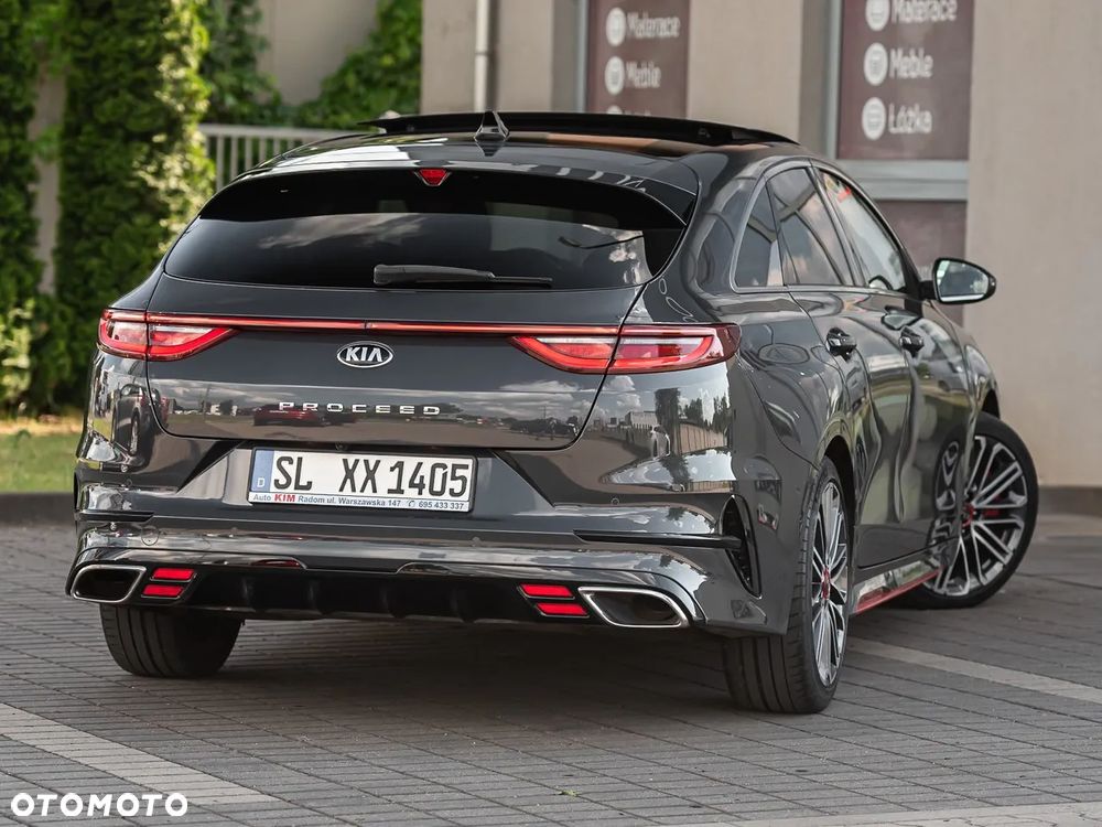 Kia ProCeed - 12
