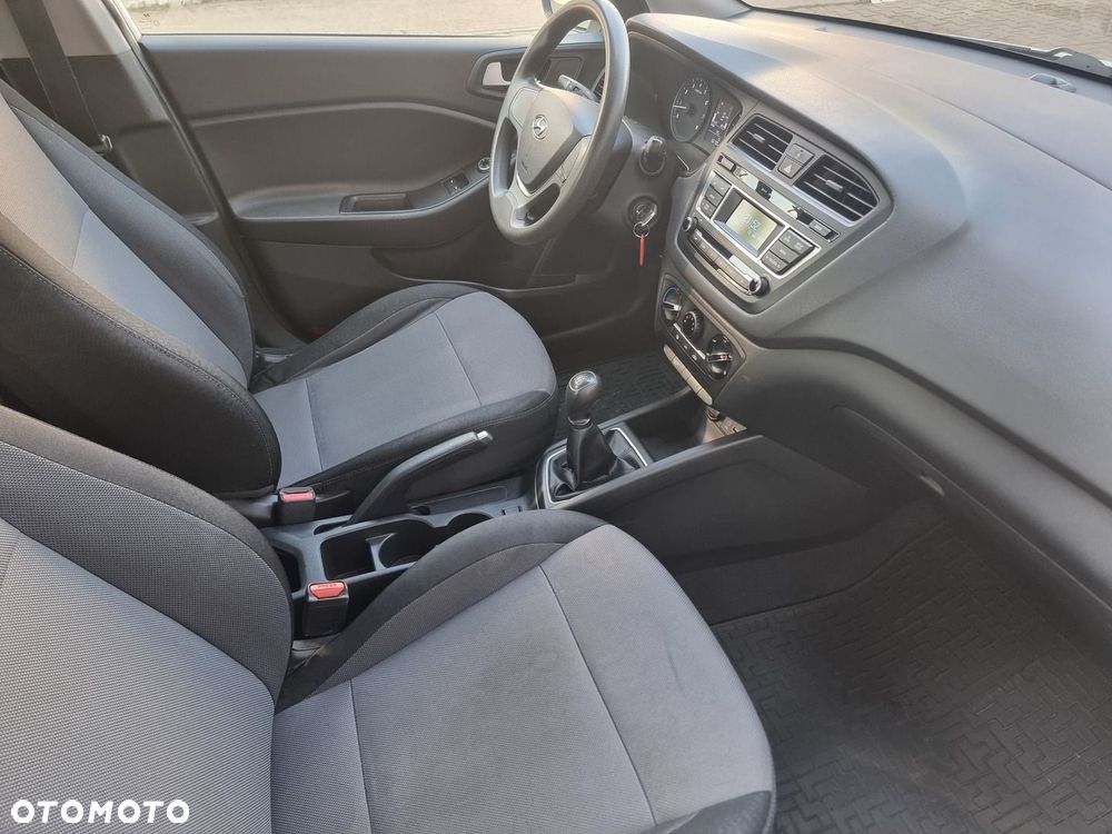 Hyundai i20 1.2 BlueDrive Classic + - 18