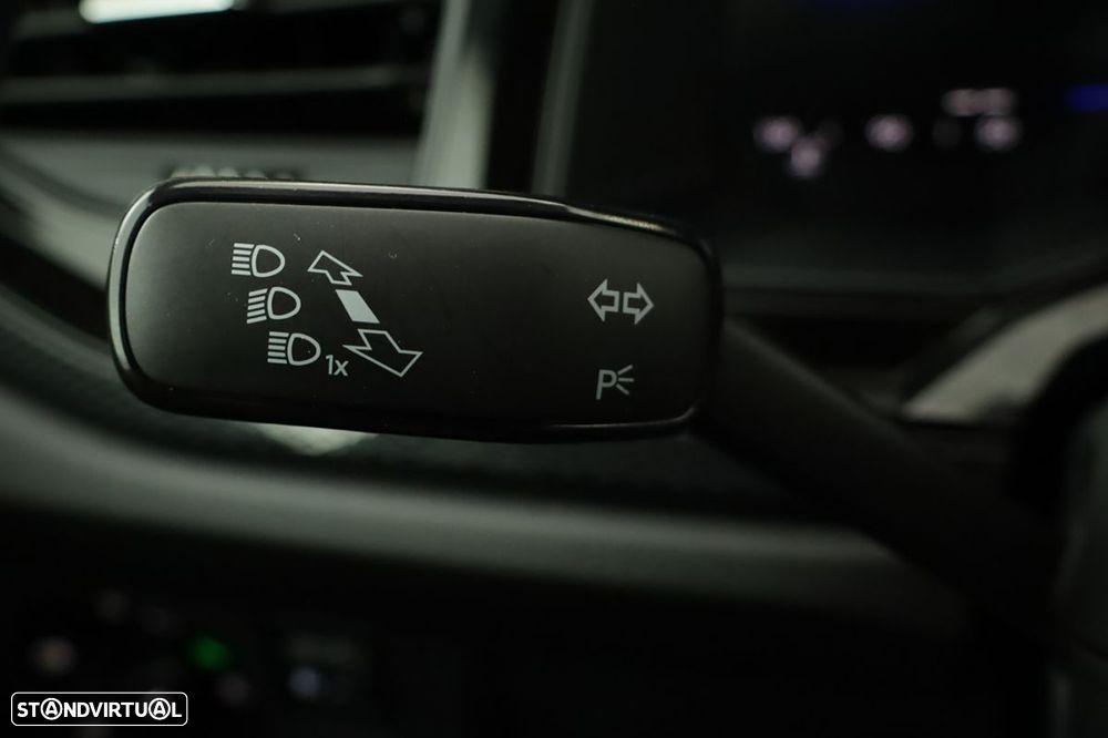 VW Taigo 1.0 TSI Urban DSG - 16