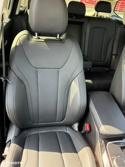 BMW X3 xDrive20d - 13
