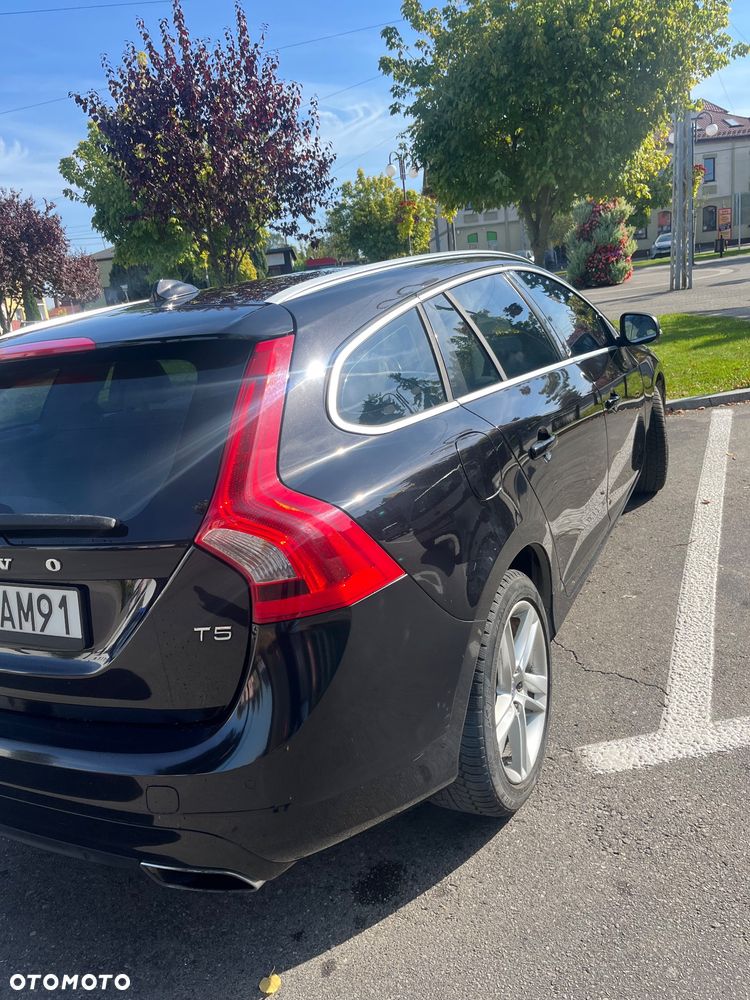 Volvo V60 - 6