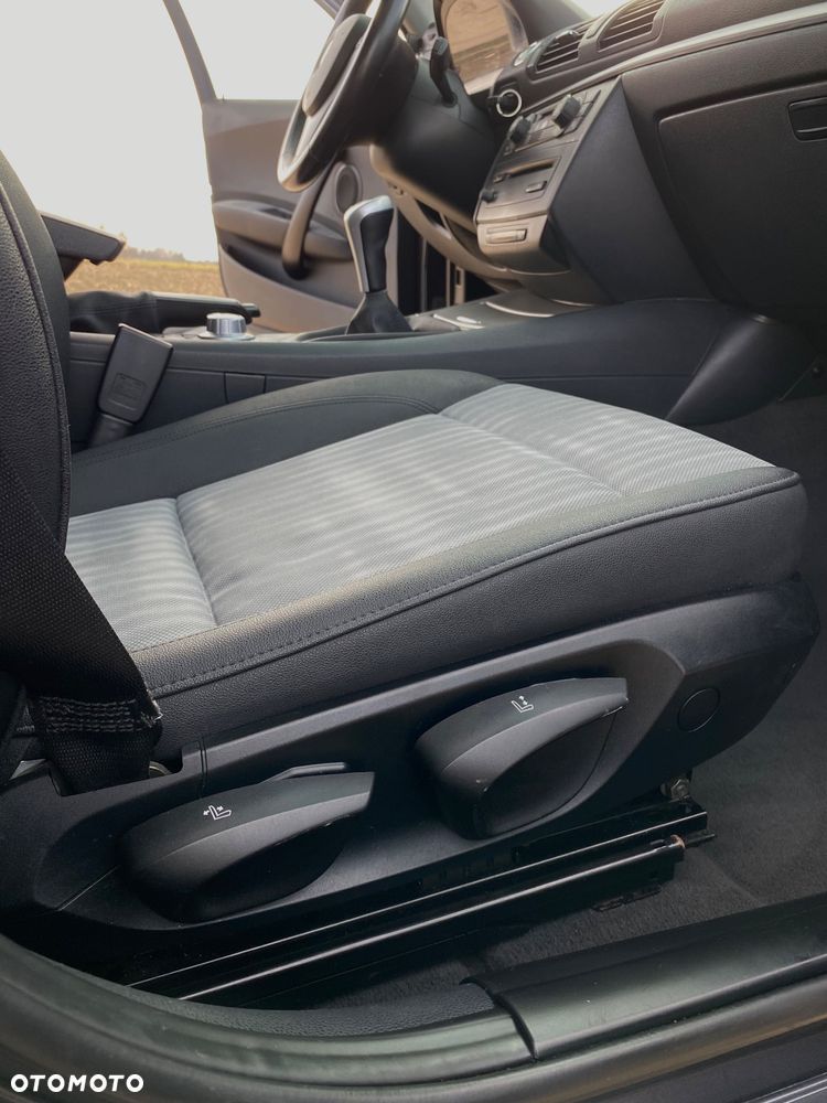 BMW Seria 1 - 24