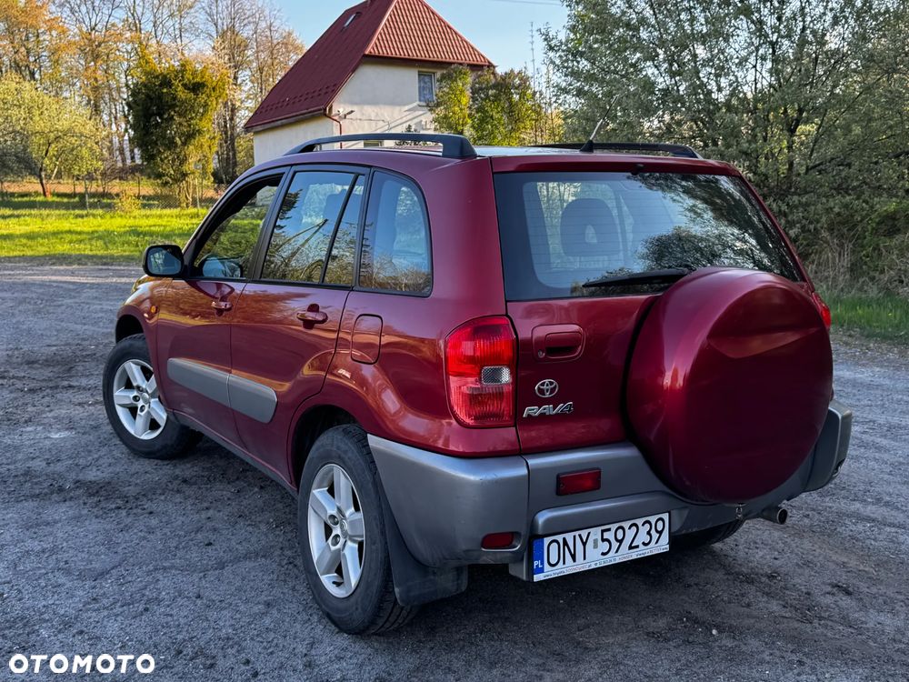 Toyota RAV4 - 23