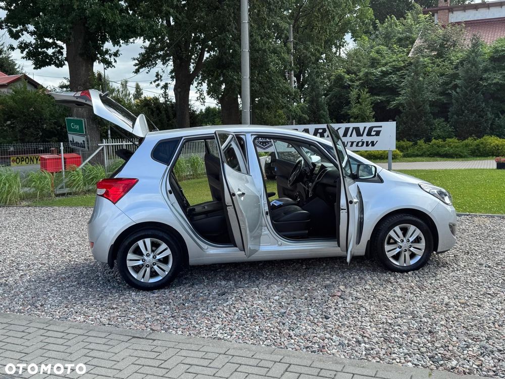 Hyundai ix20 - 18