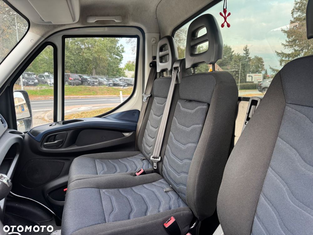 Iveco 35S18 - 16