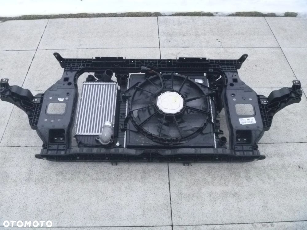 KIA SPORTAGE V GT LINE ATRAPA POD KAMERĘ ŁADNA - 11