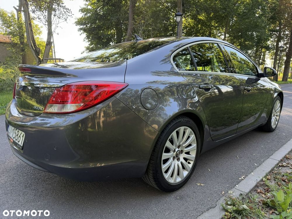 Opel Insignia - 10