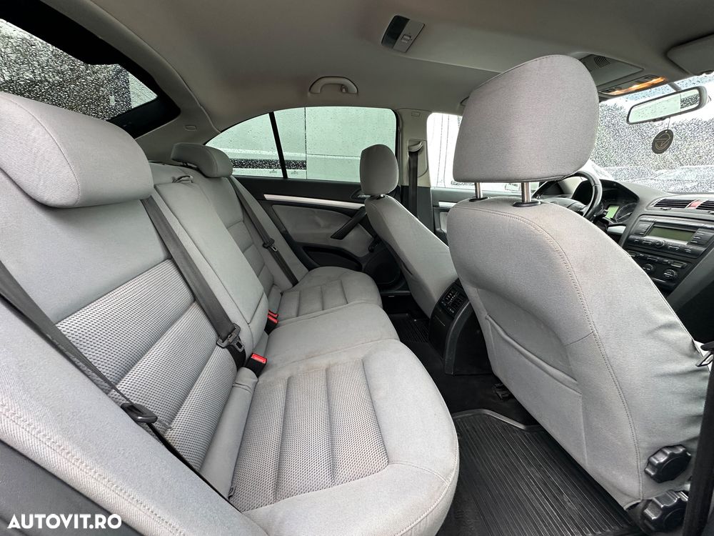 Skoda Octavia 1.9 TDI Business DSG - 8