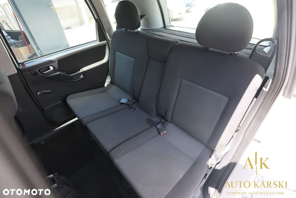 Opel Meriva - 29