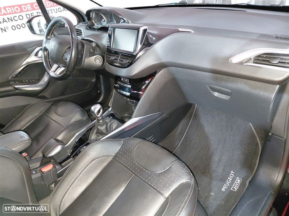 Peugeot 2008 - 20