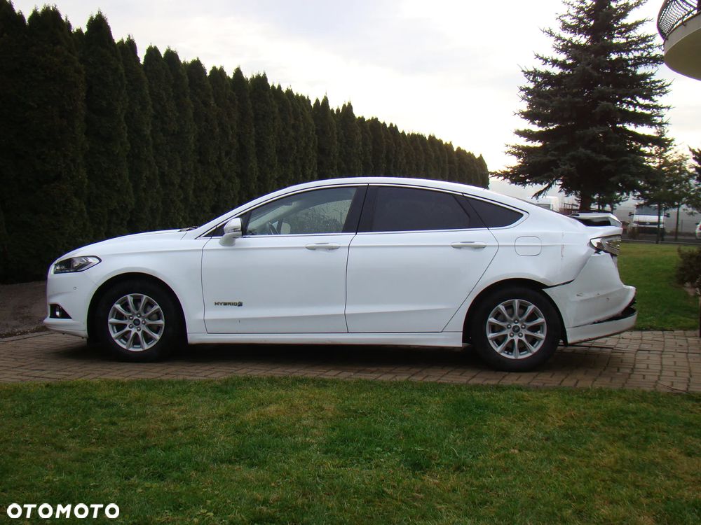 Ford Mondeo 2.0 Hybrid Titanium - 9