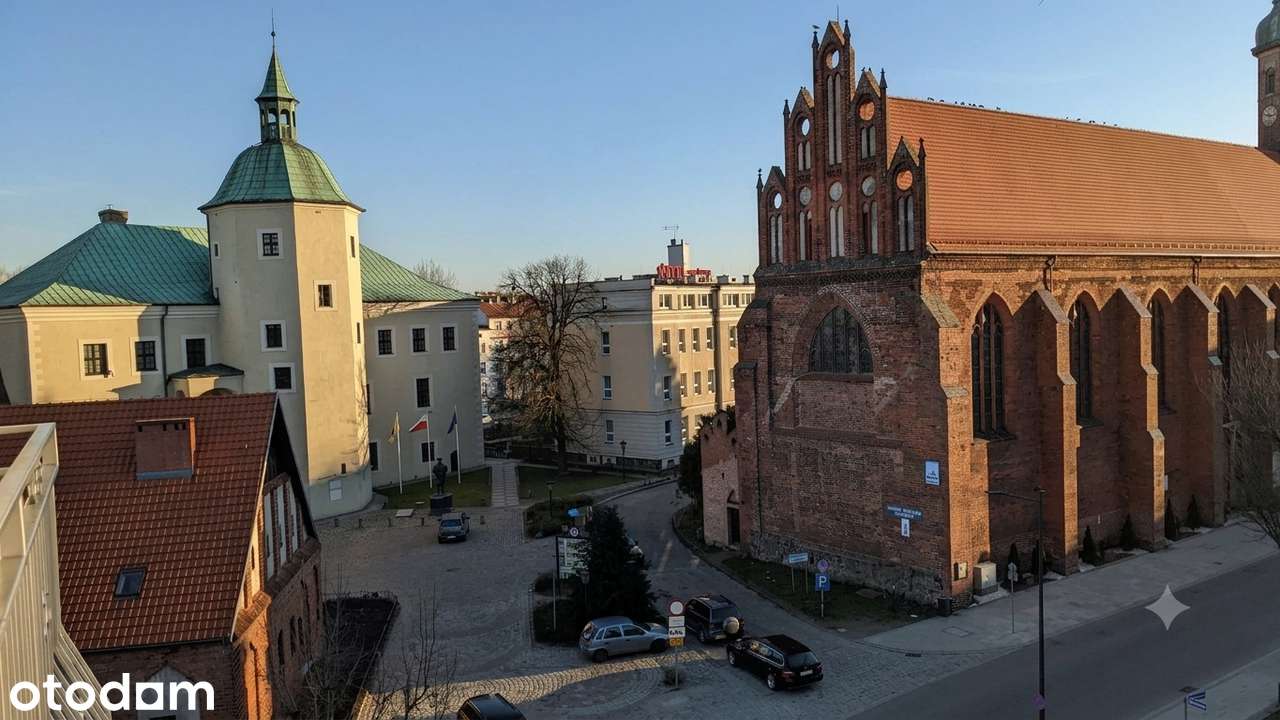 Urządzone po remoncie, 2 pokoje z WIDOKIEM NA ZAMEK i rzekę, Mostnika