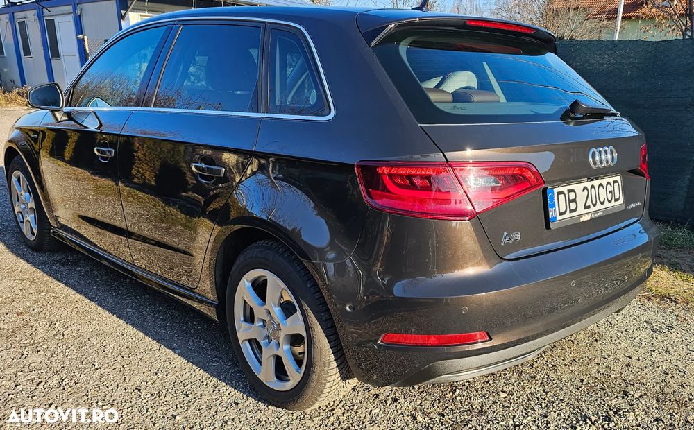 Audi A3 1.4 TFSI Sportback e-tron sport - 8
