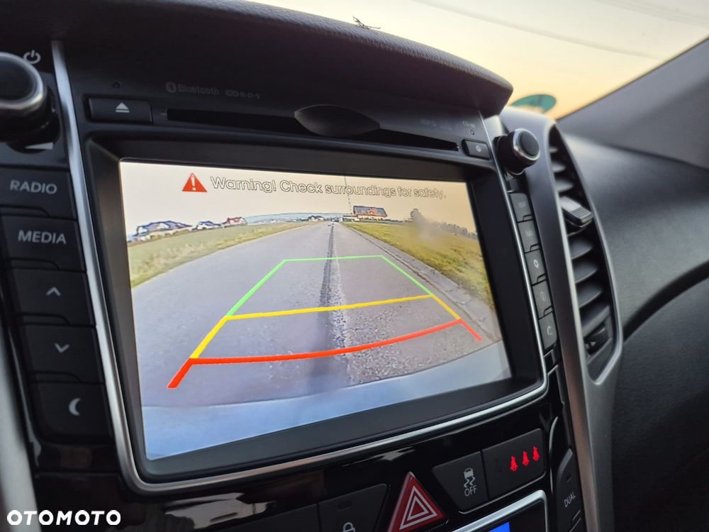 Hyundai i30 1.4 Premium - 21