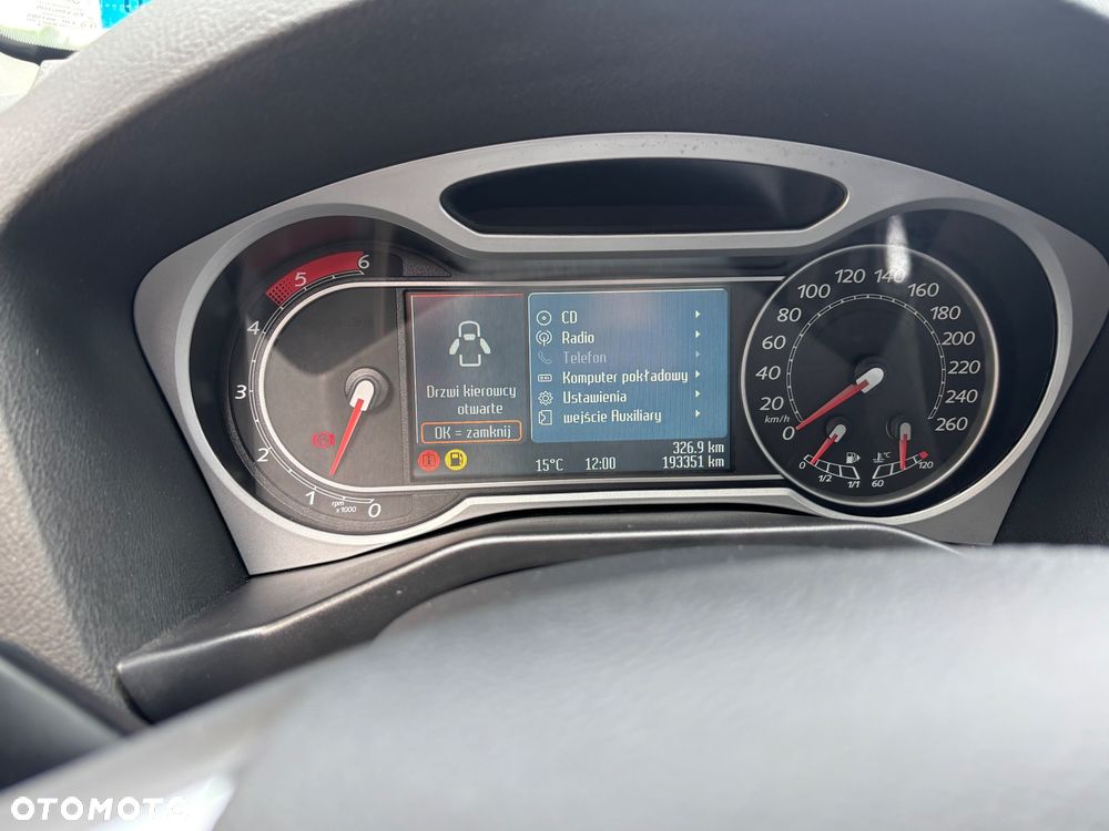 Ford Mondeo 2.0 TDCi Business Edition - 31