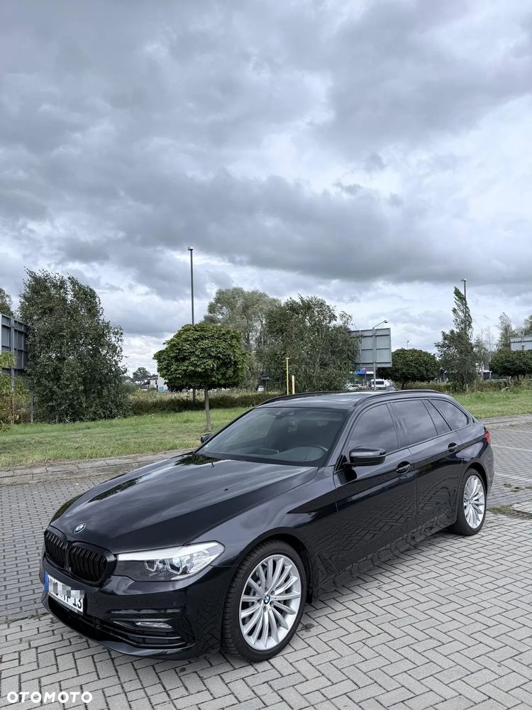 BMW Seria 5 530i Sport Line - 3