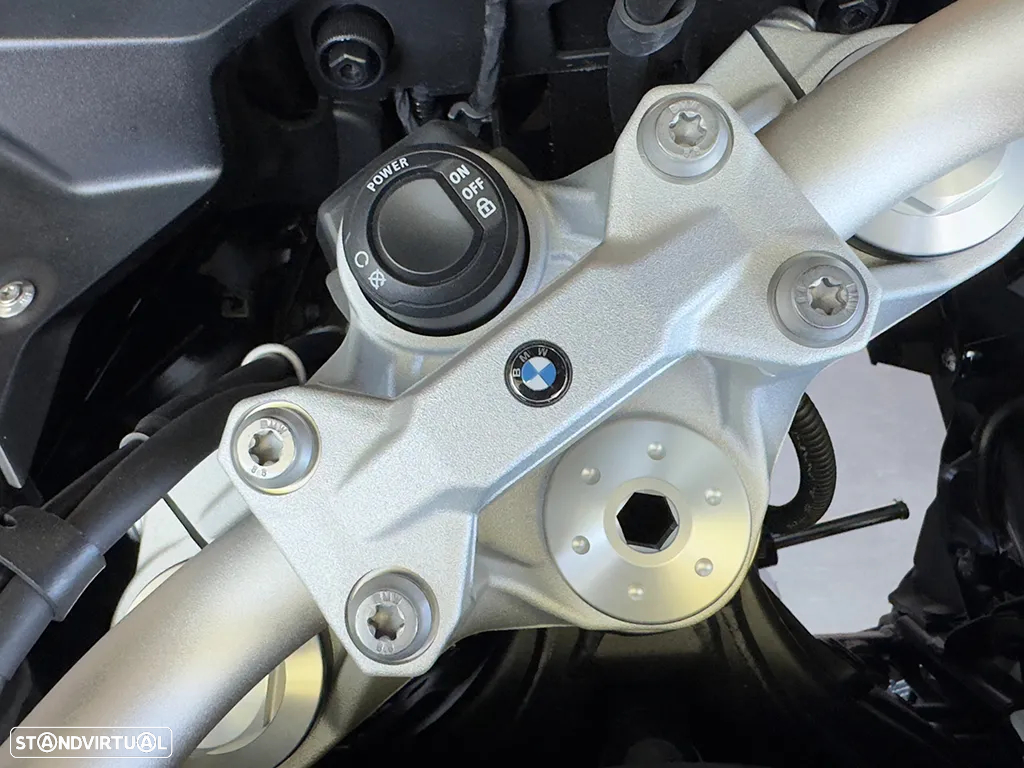 BMW F 900 XR - 7
