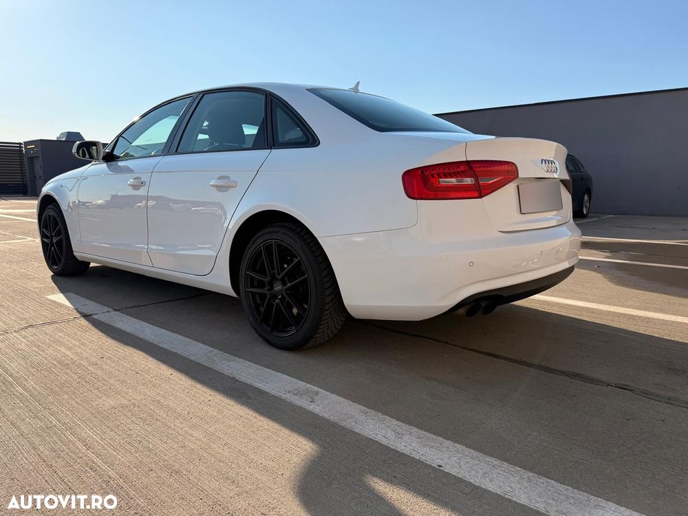 Audi A4 2.0 TDI DPF Attraction - 7