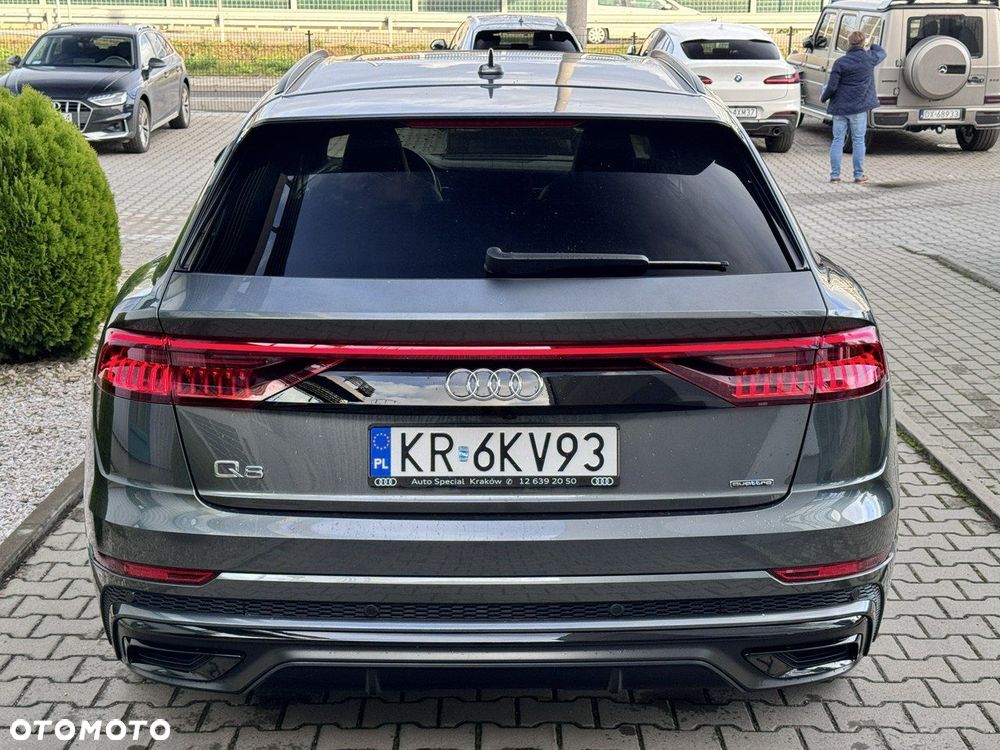 Audi Q8 - 5