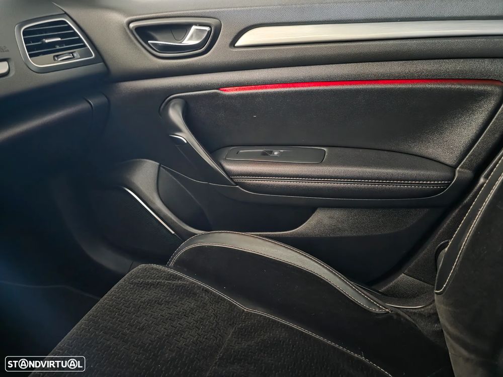 Renault Mégane Sport Tourer 1.5 dCi Intens - 27