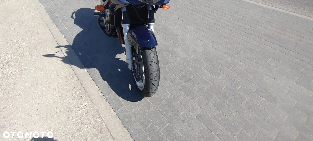 Yamaha FZ6 - 6