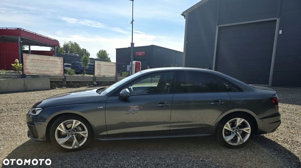 Audi A4 Limousine 40 TFSI S tronic advanced - 11