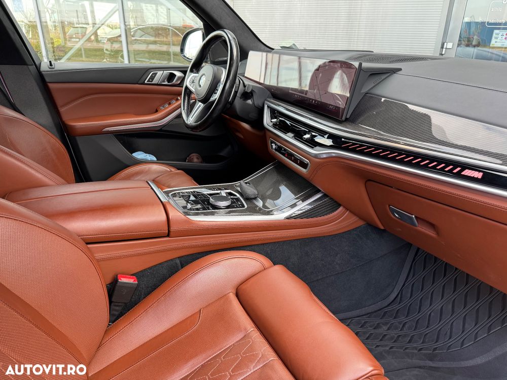 BMW X7 M60i xDrive - 9