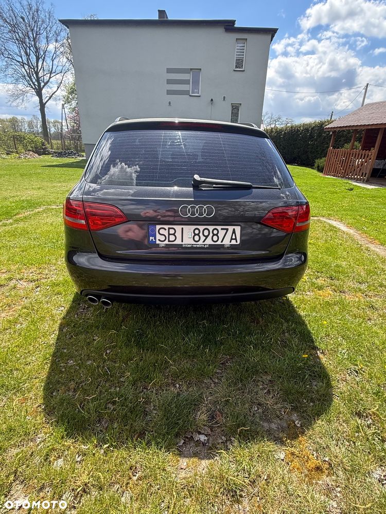 Audi A4 Avant 2.0 TDI - 7