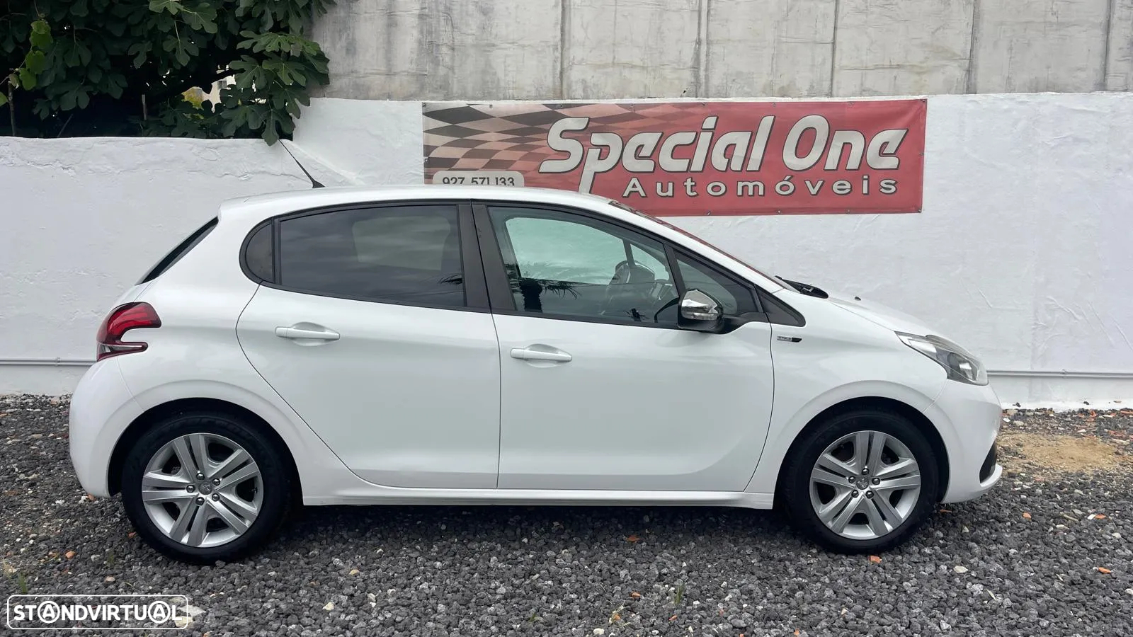 Peugeot 208 1.2 VTi SE Style - 5