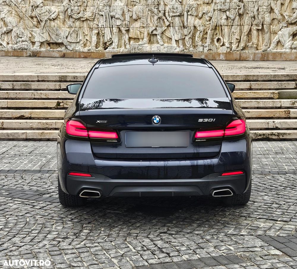 BMW Seria 5 530i xDrive AT MHEV - 5