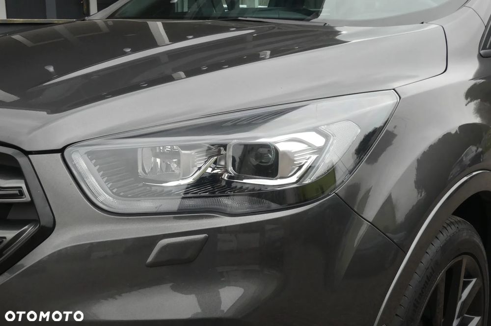 Ford Kuga 2.0 TDCi FWD ST-Line - 25