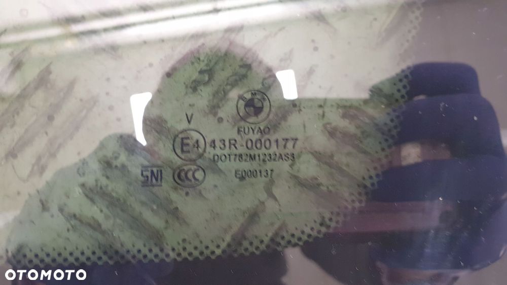bmw x1 f48 szyba karoseryjna prawa tylna tył 7406868 - 2