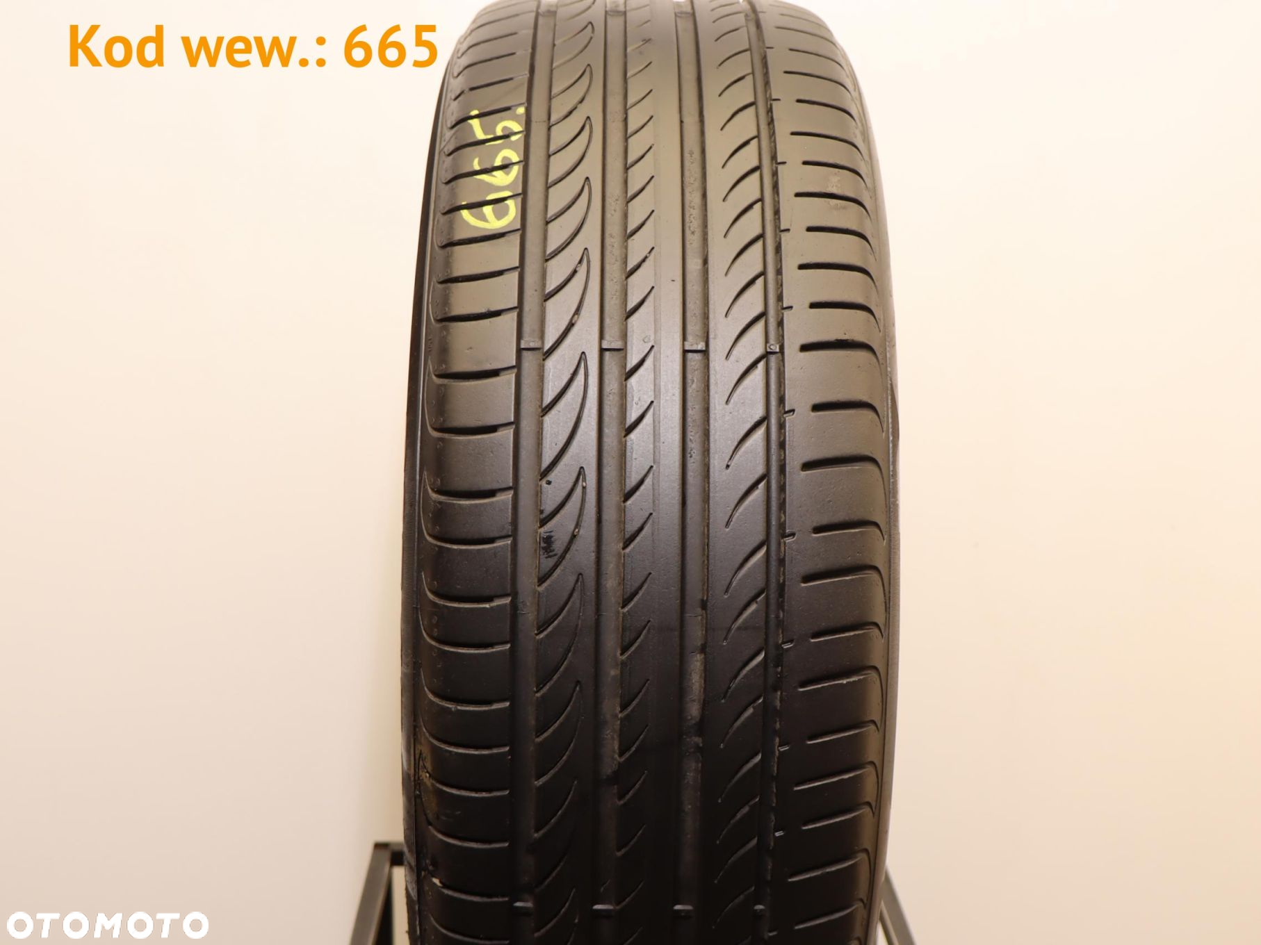 Pirelli POWERGY - 215/55 R17 - 2