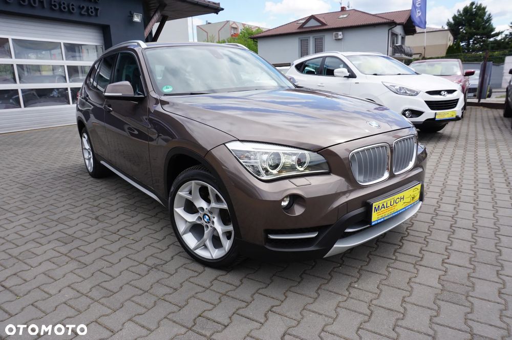BMW X1 xDrive18d Sport Line - 3